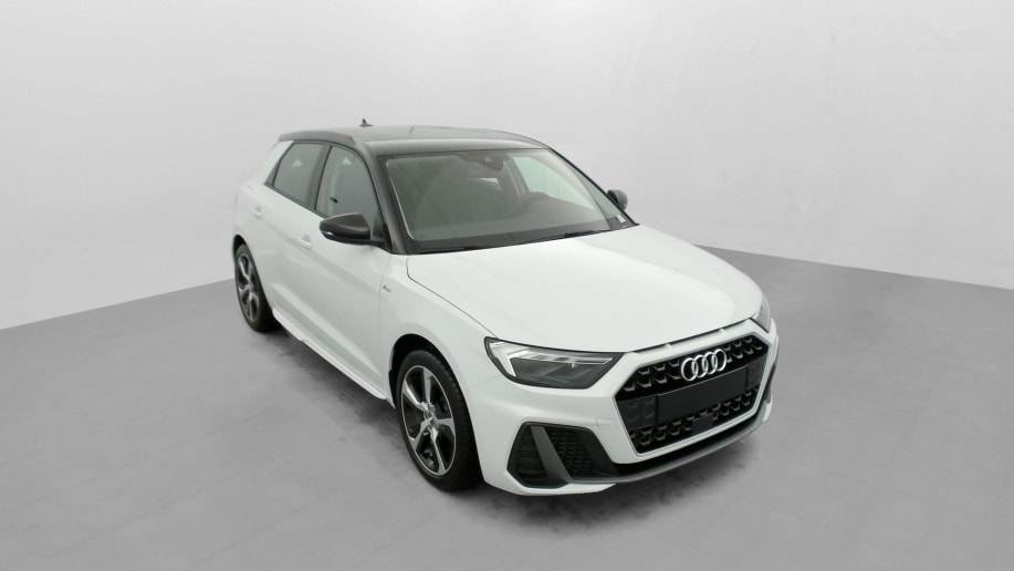 AUDI A1 SPORTBACK 30 TFSI 116 CV Design, blanc.