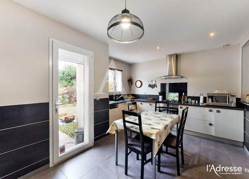 Saint GERVASY : A vendre Maison 4 Pièces de 118 m²