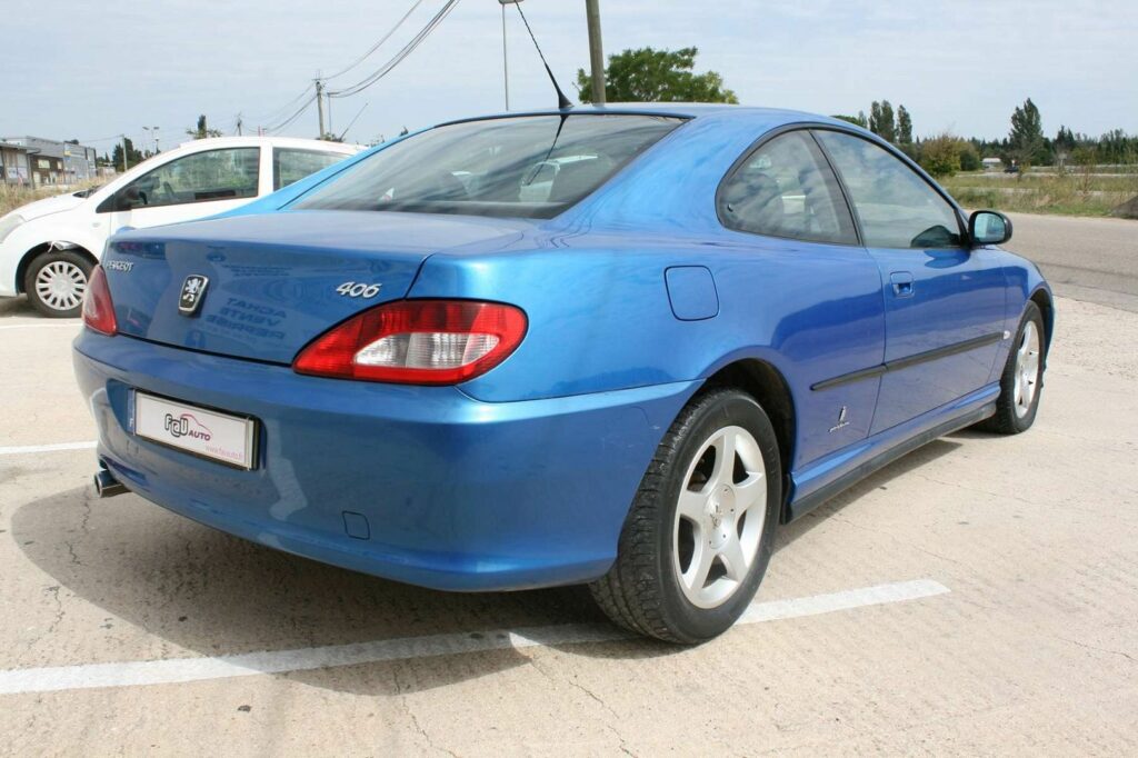 Coupé PEUGEOT 406 COUPE 8 CV