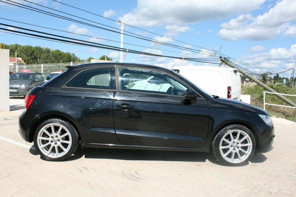 Berline AUDI A1 4 CV