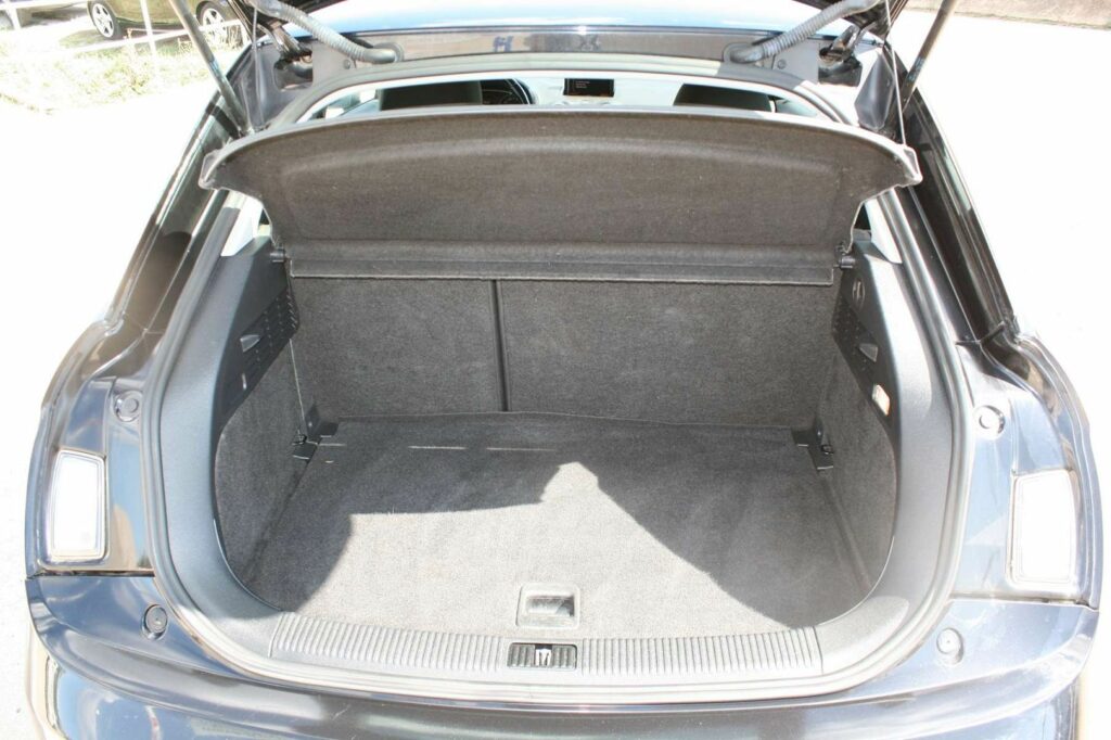 Berline AUDI A1 4 CV