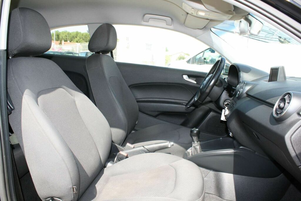 Berline AUDI A1 4 CV