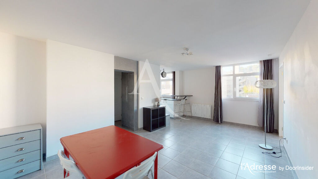 NIMES. A louer, Exclusif : Dans résidence sécurisée, appartement type 2