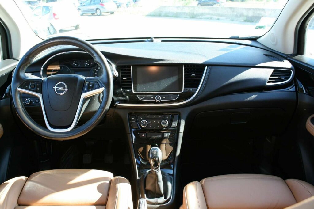 Break OPEL MOKKA X 7 CV