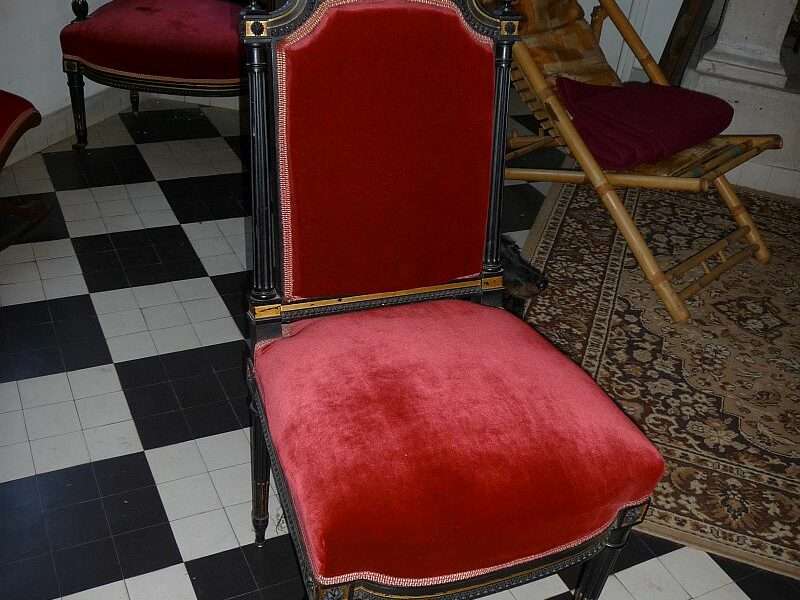 Salon style Louis XVI
