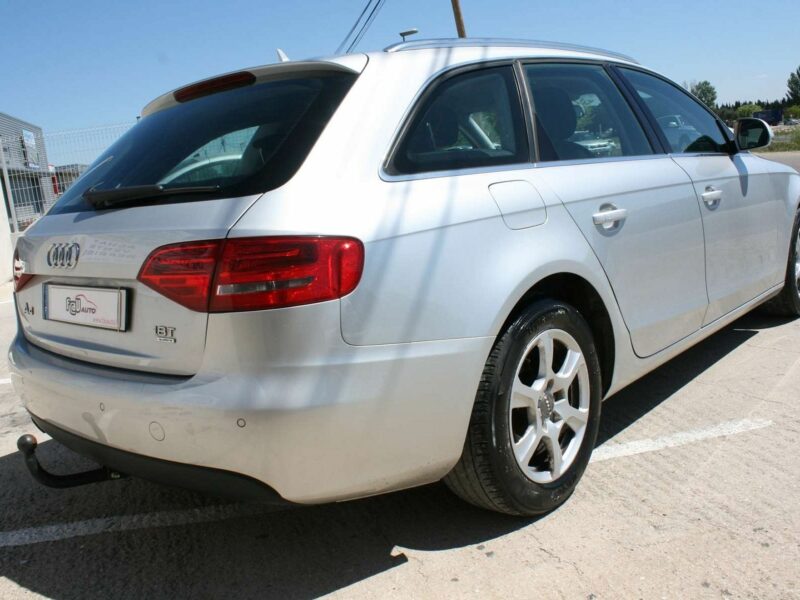 Break AUDI A4 AVANT 9 CV