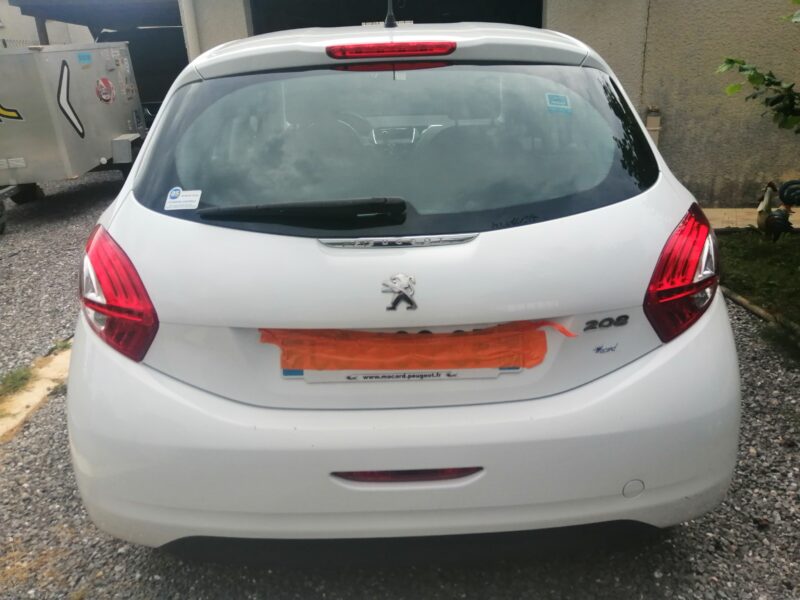 Peugeot 208