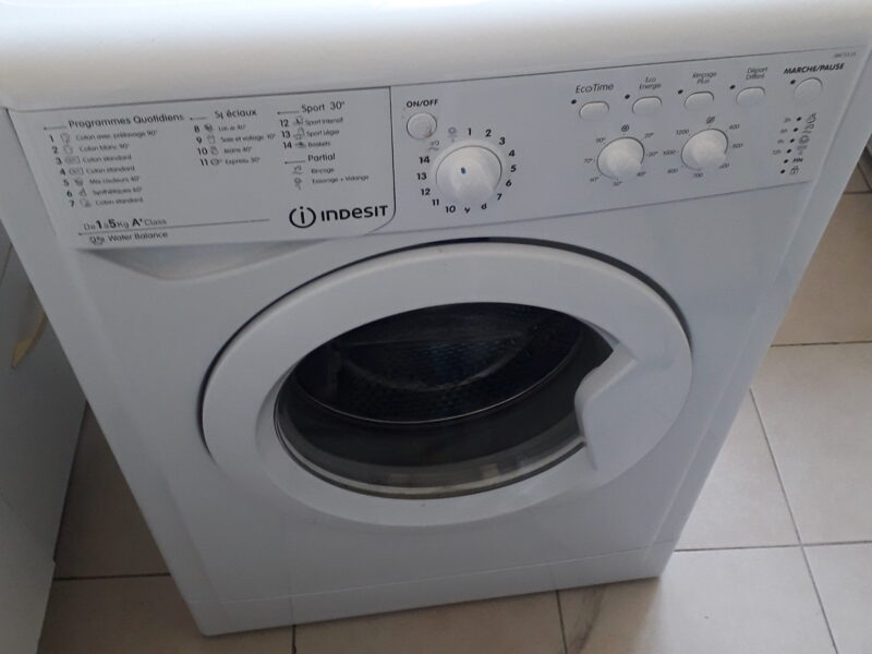 LAVE LINGE INDESIT