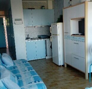 SETE vends studio cabine traversant avec vue mer