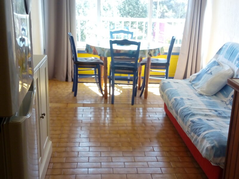 SETE vends studio vue mer