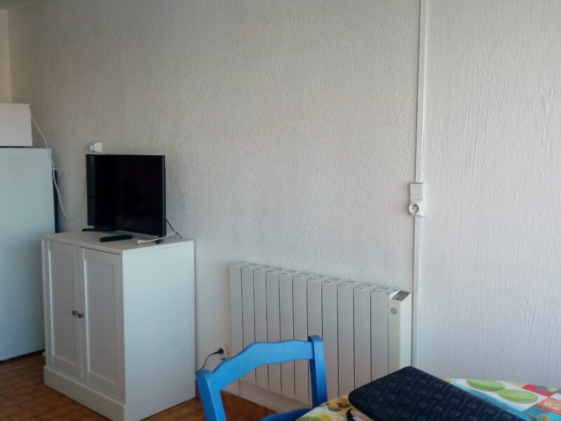 SETE vends studio vue mer