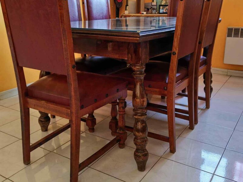 Table en merisier plateau en verre