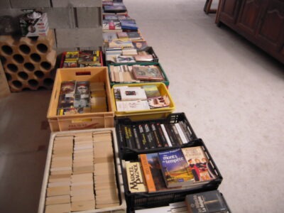 QUANTITE IMPORTANTE DE LIVRES SUITE A DECES .