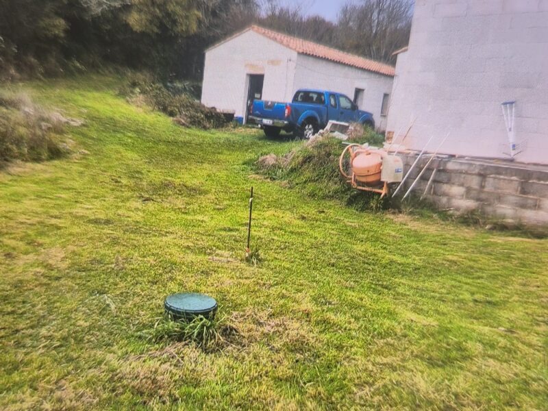 Terrain 1300m2 plus 153m2 de plancher habitable