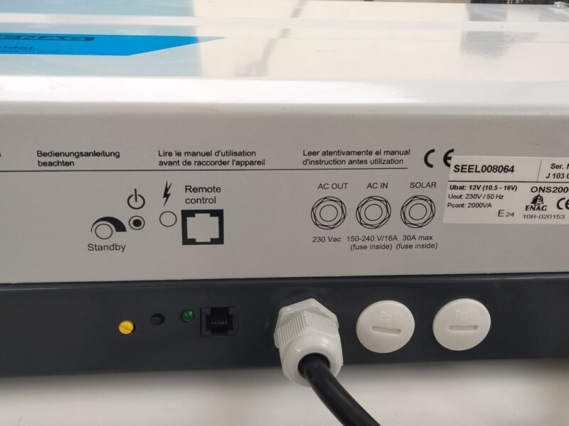 Convertisseur 12/220v