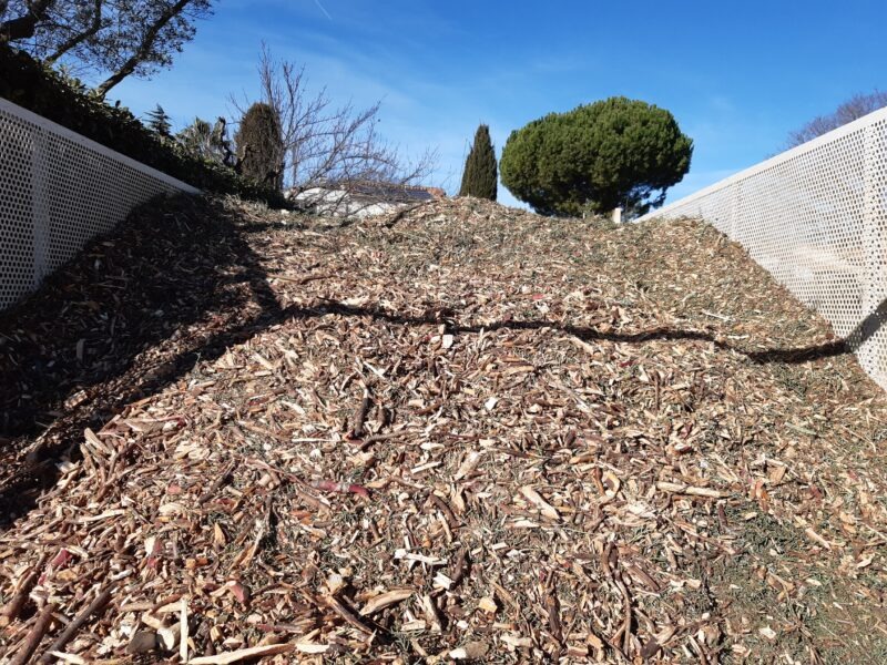 Vends copeaux de bois BRF pour plantations et jardins 14 €le m3 sur place possibilité livraison
